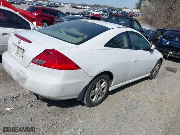 2007 Honda Accord Cpe EX-L with VIN 1HGCM72677A006377, listed as a IAAI auction lot 41750701 with 185,131 mi miles. Bid and sale history available at carsss.com. Image 4.