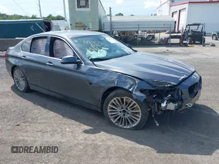 2016 BMW 5 Series 550i xDrive с VIN WBAKP9C54GD980154, выставлен на аукционе IAAI как лот 42455154 с пробегом Не указан миль и . История ставок и продаж доступна на DreamBid. Изображение 1.