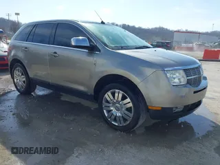 2008 Lincoln MKX with VIN 2LMDU88C48BJ11082, listed as a IAAI auction lot 41768013 with 215,549 mi miles. Bid and sale history available at carsss.com. Image 1.