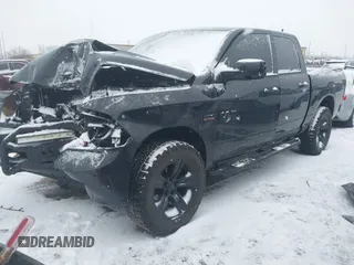 2016 Ram 1500 Sport z VIN 1C6RR7MT0GS192729, wystawiony jako IAAI lot #41404782 z przebiegiem 147 874 mil mil oraz . Historia ofert i sprzedaży dostępna na DreamBid. Obrazek 17.