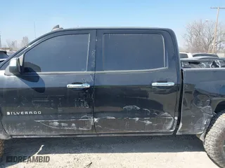 2018 Chevrolet Silverado 1500 Custom with VIN 3GCUKPEC4JG552699, listed as a IAAI auction lot 41774257 with 131,916 mi miles. Bid and sale history available at carsss.com. Image 14.
