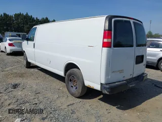2012 GMC Savana Cargo z VIN 1GTW7GCA0C1171655, wystawiony jako IAAI lot #42101973 z przebiegiem 217 024 mil mil oraz . Historia ofert i sprzedaży dostępna na DreamBid. Obrazek 3.