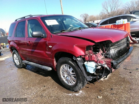 2007 Mercury Mariner Premier with VIN 4M2CU87197KJ15025, listed as a IAAI auction lot 35987125 with 167,484 mi miles. Bid and sale history available at carsss.com. Image 1.