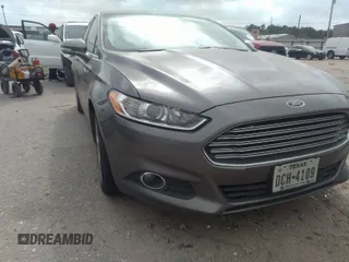 2014 Ford Fusion SE with VIN 3FA6P0HD8ER233408, listed as a IAAI auction lot 41957383 with 1 mi miles. Bid and sale history available at carsss.com. Image 1.