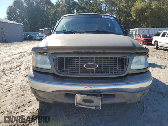 2001 Ford Expedition Eddie Bauer с VIN 1FMRU17WX1LB77470, выставлен на аукционе Copart как лот 86976254 с пробегом Не указан миль и На запчасти • Non repairable. История ставок и продаж доступна на DreamBid. Изображение 5.