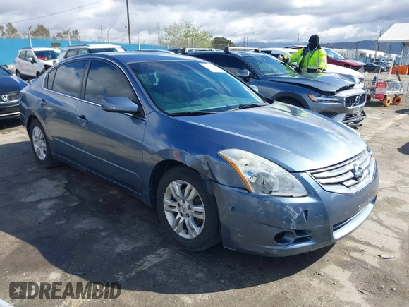 2011 Nissan Altima 2.5 S with VIN 1N4AL2AP6BN432252, listed as a IAAI auction lot 41777738 with 96,416 mi miles. Bid and sale history available at carsss.com. Image 1.