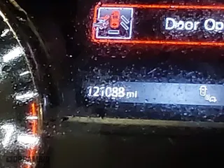 2018 Nissan Altima 2.5 SV with VIN 1N4AL3AP1JC276024, listed as a IAAI auction lot 41271383 with 121,088 mi miles. Bid and sale history available at carsss.com. Image 16.