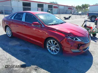2013 Lincoln MKZ z VIN 3LN6L2GK6DR819696, wystawiony jako IAAI lot #41840062 z przebiegiem 68 846 mil mil oraz . Historia ofert i sprzedaży dostępna na DreamBid. Obrazek 1.
