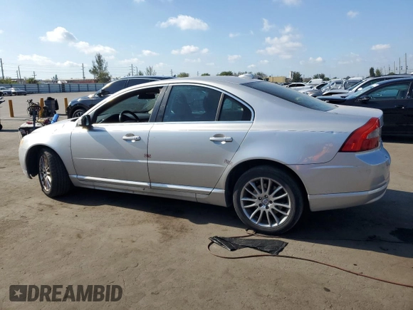 2008 Volvo S80 3.2L z VIN YV1AS982581076001, wystawiony jako Copart lot #58057545 z przebiegiem 187 058 mil mil oraz Szkoda całkowita • Salvage title. Historia ofert i sprzedaży dostępna na DreamBid. Obrazek 2.