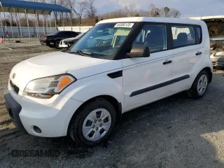 2011 Kia Soul with VIN KNDJT2A11B7306522, listed as a Copart auction lot 44586125 with 190,283 mi miles and Salvage Title. Bid and sale history available at carsss.com. Image 1.