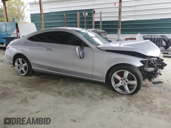 2018 Mercedes-Benz C 300 с VIN WDDWJ4KB4JF676016, выставлен на аукционе Copart как лот 50970905 с пробегом 109 381 миль миль и Списание • Salvage title. История ставок и продаж доступна на DreamBid. Изображение 4.