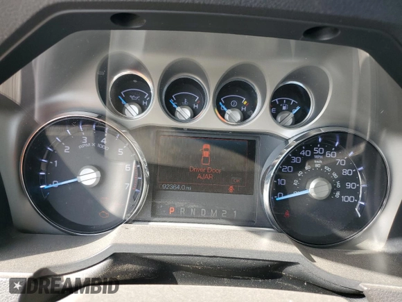 2015 Ford F-250 Lariat z VIN 1FT7W2B61FEC67069, wystawiony jako Copart lot #50403585 z przebiegiem 92 364 mil mil oraz Szkoda całkowita • Salvage title. Historia ofert i sprzedaży dostępna na DreamBid. Obrazek 9.