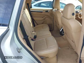 2011 Porsche Cayenne S Hybrid with VIN WP1AE2A20BLA91823, listed as a IAAI auction lot 41919847 with 190,623 mi miles. Bid and sale history available at carsss.com. Image 8.