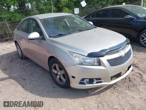 2014 Chevrolet Cruze 1LT with VIN 1G1PC5SB9E7180989, listed as a IAAI auction lot 42230408 with 112,927 mi miles and . Bid and sale history available at DreamBid. Image 1.