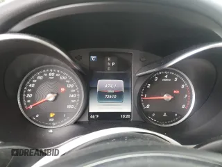 2018 Mercedes-Benz C 300 с VIN 55SWF4KB5JU258448, выставлен на аукционе Copart как лот 48112725 с пробегом 72 610 миль миль и Списание • Salvage title. История ставок и продаж доступна на DreamBid. Изображение 9.