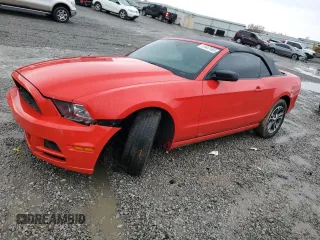 2014 Ford Mustang V6 with VIN 1ZVBP8EM9E5220341, listed as a Copart auction lot 51647565 with Not Provided miles and Clean Title. Bid and sale history available at carsss.com. Image 1.