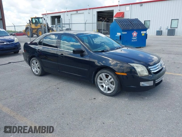 2007 Ford Fusion SEL with VIN 3FAHP08177R275294, listed as a IAAI auction lot 39447301 with 211,258 mi miles. Bid and sale history available at carsss.com. Image 1.