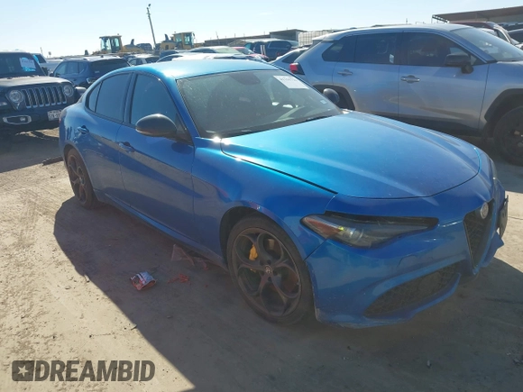 2019 Alfa Romeo Giulia with VIN ZARFANAN9K7609179, listed as a IAAI auction lot 41155716 with 21,149 mi miles. Bid and sale history available at carsss.com. Image 1.