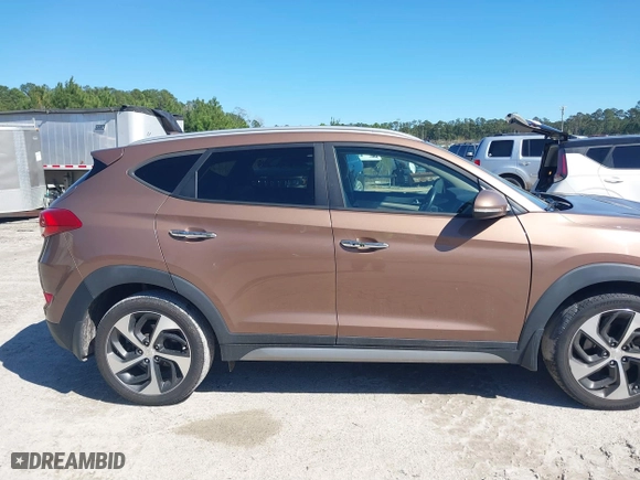 2017 Hyundai Tucson Sport with VIN KM8J3CA25HU347658, listed as a IAAI auction lot 41801178 with 92,857 mi miles. Bid and sale history available at carsss.com. Image 13.