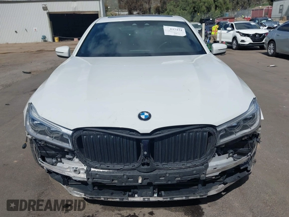 2017 BMW 7 Series 750i with VIN WBA7F0C32HGM22273, listed as a IAAI auction lot 41857151 with 90,518 mi miles and . Bid and sale history available at carsss.com. Image 12.
