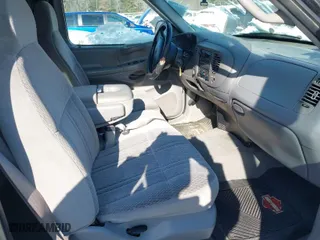 1998 Ford F-150 Standard with VIN 1FTZX18W6WNB19121, listed as a IAAI auction lot 41461736 with 149,257 mi miles. Bid and sale history available at carsss.com. Image 5.