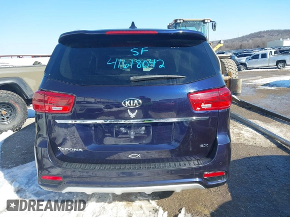 2020 Kia Sedona EX with VIN KNDMC5C18L6615178, listed as a IAAI auction lot 41618042 with 42,283 mi miles. Bid and sale history available at carsss.com. Image 16.