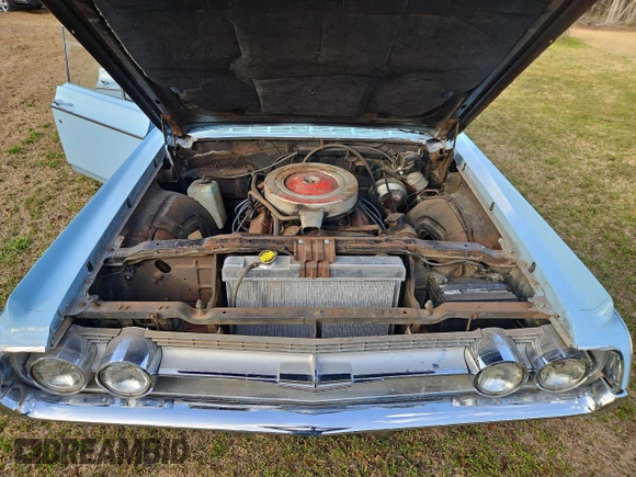 1964 Oldsmobile 88 z VIN 854M274413, wystawiony jako Copart lot #48237445 z przebiegiem 45 480 mil mil oraz Tytuł czysty. Historia ofert i sprzedaży dostępna na DreamBid. Obrazek 7.