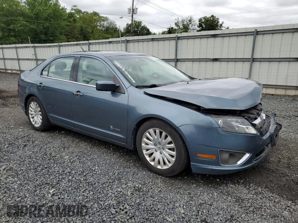 2012 Ford Fusion Hybrid с VIN 3FADP0L32CR184712, выставлен на аукционе Copart как лот 58517555 с пробегом 196 644 миль миль и Списание • Salvage title. История ставок и продаж доступна на DreamBid. Изображение 4.