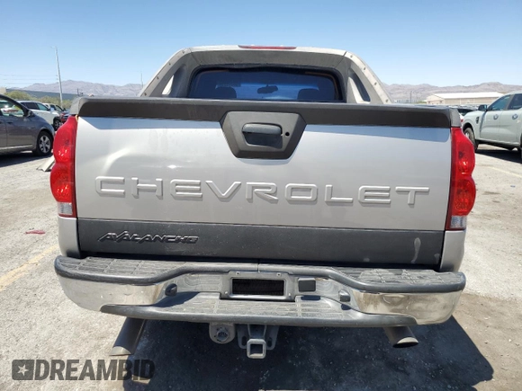 2004 Chevrolet Avalanche with VIN 3GNEC12T24G301808, listed as a Copart auction lot 58349515 with 259,437 mi miles and Salvage title. Bid and sale history available at DreamBid. Image 6.