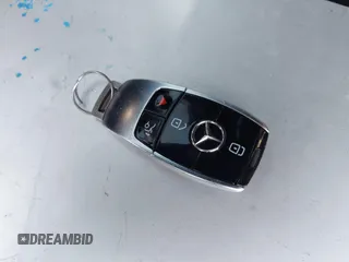 2019 Mercedes-Benz E 450 with VIN WDDZH6JBXKA637855, listed as a IAAI auction lot 41881279 with Not Provided miles and . Bid and sale history available at DreamBid. Image 11.