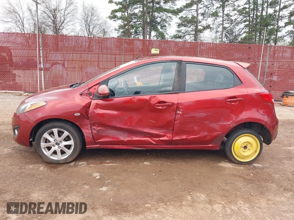 2014 Mazda 2 Touring with VIN JM1DE1LYXE0176541, listed as a IAAI auction lot 41794401 with 133,350 mi miles. Bid and sale history available at carsss.com. Image 15.
