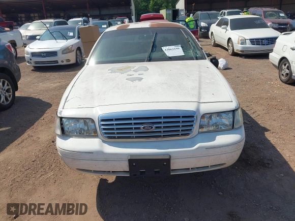 2001 Ford Crown Victoria Police Interceptor z VIN 2FAFP71W21X165218, wystawiony jako IAAI lot #42062199 z przebiegiem 233 978 mil mil oraz . Historia ofert i sprzedaży dostępna na DreamBid. Obrazek 12.