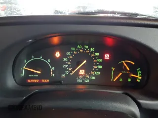 1997 Saab 900 SE z VIN YS3DF35N6V2052503, wystawiony jako Copart lot #84914574 z przebiegiem 169 980 mil mil oraz Szkoda całkowita • Salvage title. Historia ofert i sprzedaży dostępna na DreamBid. Obrazek 9.