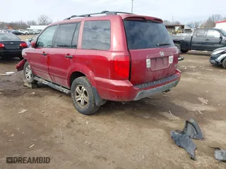 2003 Honda Pilot EX with VIN 2HKYF18543H556374, listed as a IAAI auction lot 41748467 with 207,343 mi miles. Bid and sale history available at carsss.com. Image 3.