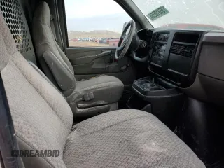 2007 GMC Savana Cargo Van with VIN 1GTFG15X671172541, listed as a Copart auction lot 86310954 with 163,795 mi miles and Salvage Title. Bid and sale history available at carsss.com. Image 10.