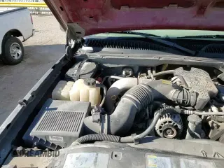 2003 Chevrolet Silverado 2500HD LS z VIN 1GCHC291X3E116055, wystawiony jako Copart lot #83660854 z przebiegiem Nie podano mil oraz Szkoda całkowita • Salvage title. Historia ofert i sprzedaży dostępna na DreamBid. Obrazek 15.