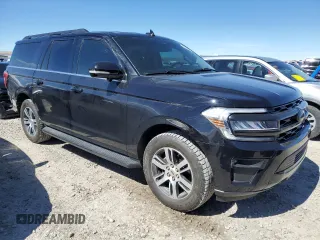 2024 Ford Expedition Max XLT z VIN 1FMJK1J89REA18081, wystawiony jako Copart lot #50258155 z przebiegiem 30 838 mil mil oraz Szkoda całkowita • Salvage title. Historia ofert i sprzedaży dostępna na DreamBid. Obrazek 4.