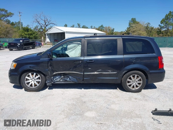 2014 Chrysler Town & Country Touring with VIN 2C4RC1BG6ER217760, listed as a IAAI auction lot 41893658 with 171,560 mi miles. Bid and sale history available at carsss.com. Image 14.