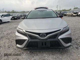 2022 Toyota Camry SE with VIN 4T1T11AK1NU047209, listed as a Copart auction lot 51492045 with 52,963 mi miles and Salvage Title. Bid and sale history available at DreamBid. Image 5.