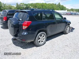 2008 Toyota RAV4 Limited с VIN JTMZK31V986012623, выставлен на аукционе IAAI как лот 42368933 с пробегом 220 429 миль миль и . История ставок и продаж доступна на DreamBid. Изображение 4.
