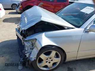 2006 Lexus LS 430 with VIN JTHBN36F265031512, listed as a IAAI auction lot 41537536 with 69,172 mi miles. Bid and sale history available at carsss.com. Image 18.