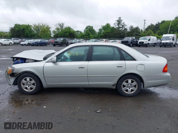 2000 Toyota Avalon XL with VIN 4T1BF28BXYU038831, listed as a IAAI auction lot 42319105 with 139,904 mi miles and . Bid and sale history available at DreamBid. Image 13.