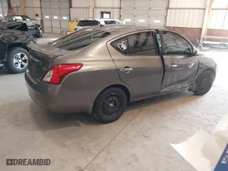 2014 Nissan Versa S Plus with VIN 3N1CN7AP6EL829607, listed as a IAAI auction lot 41781607 with 160,560 mi miles. Bid and sale history available at carsss.com. Image 4.