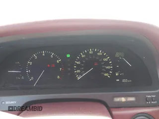 1990 Lexus LS z VIN JT8UF11E7L0009779, wystawiony jako IAAI lot #42161144 z przebiegiem 180 032 mil mil oraz . Historia ofert i sprzedaży dostępna na DreamBid. Obrazek 7.
