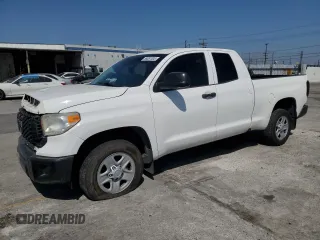 2015 Toyota Tundra SR z VIN 5TFRM5F13FX093914, wystawiony jako Copart lot #58087635 z przebiegiem 128 685 mil mil oraz Szkoda całkowita • Salvage title. Historia ofert i sprzedaży dostępna na DreamBid. Obrazek 1.