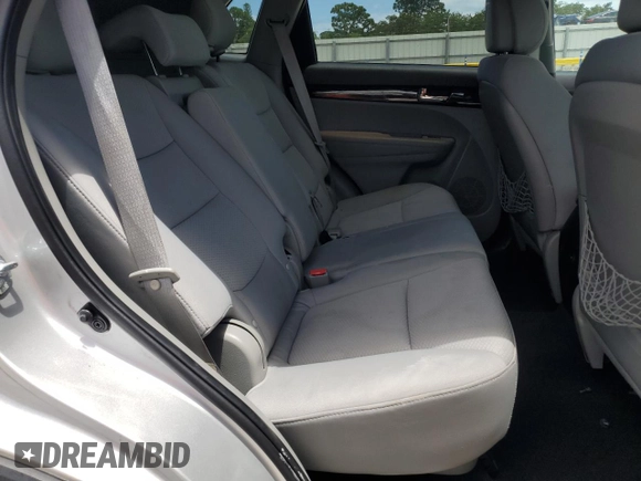 2011 Kia Sorento LX with VIN 5XYKT3A15BG153950, listed as a Copart auction lot 54901365 with 113,889 mi miles and Salvage Title. Bid and sale history available at carsss.com. Image 11.