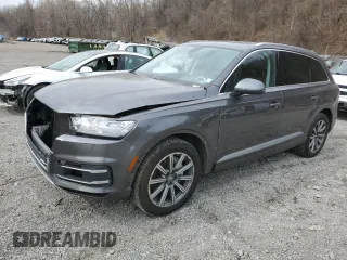 2019 Audi Q7 Premium Plus with VIN WA1LAAF79KD040152, listed as a Copart auction lot 52009345 with 38,961 mi miles and Salvage Title. Bid and sale history available at carsss.com. Image 1.