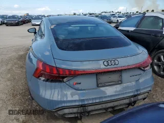 2022 Audi RS e-tron GT z VIN WAUBHBFW4N7901781, wystawiony jako Copart lot #75124364 z przebiegiem 22 581 mil mil oraz Nie do naprawy. Historia ofert i sprzedaży dostępna na DreamBid. Obrazek 6.