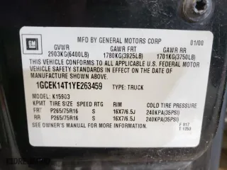 2000 Chevrolet Silverado 1500 LS with VIN 1GCEK14T1YE263459, listed as a Copart auction lot 48851852 with 146,246 mi miles and Salvage Title. Bid and sale history available at carsss.com. Image 10.