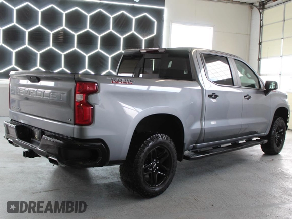 2021 Chevrolet Silverado 1500 LT Trail Boss with VIN 1GCPYFEL6MZ260014, listed as a Copart auction lot 53694775 with 38,504 mi miles and Salvage Title. Bid and sale history available at DreamBid. Image 3.